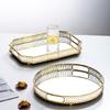 Goldverzierte Glas-Kosmetikaufbewahrungsschale Eleganter Make-up-Parfüm-Organizer Metallkonstruktion Präsentationsplatte
