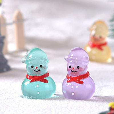 Cartoon Christmas Snowman Figurine Glow In Dark Cute Mini Snowman Ornament Resin Crafts DIY Luminous Snowman Statue Home Decor