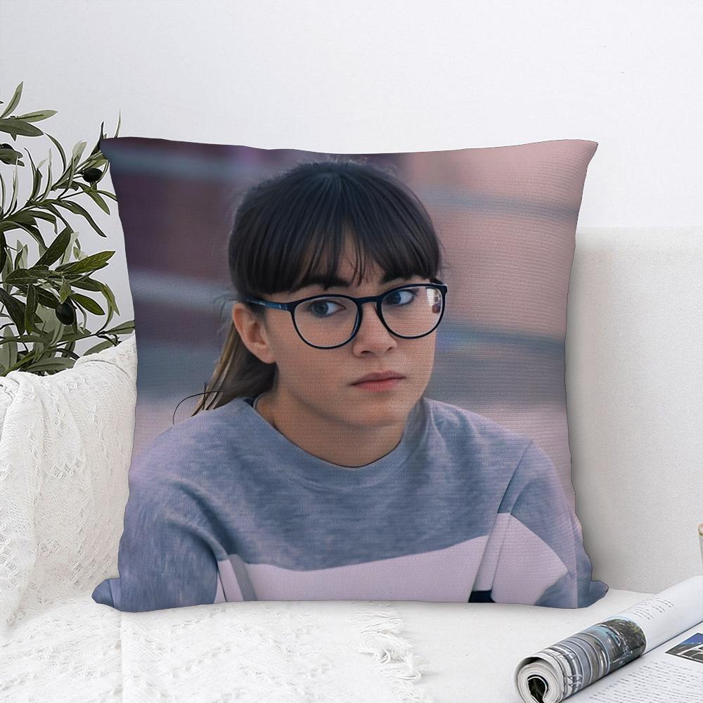 Singer A-Aitana O-Ocana Pillow Case Plush Fabric Soft Pillowcase Double Sided Print Sofa Cushion Cover Throw Pillow Cover