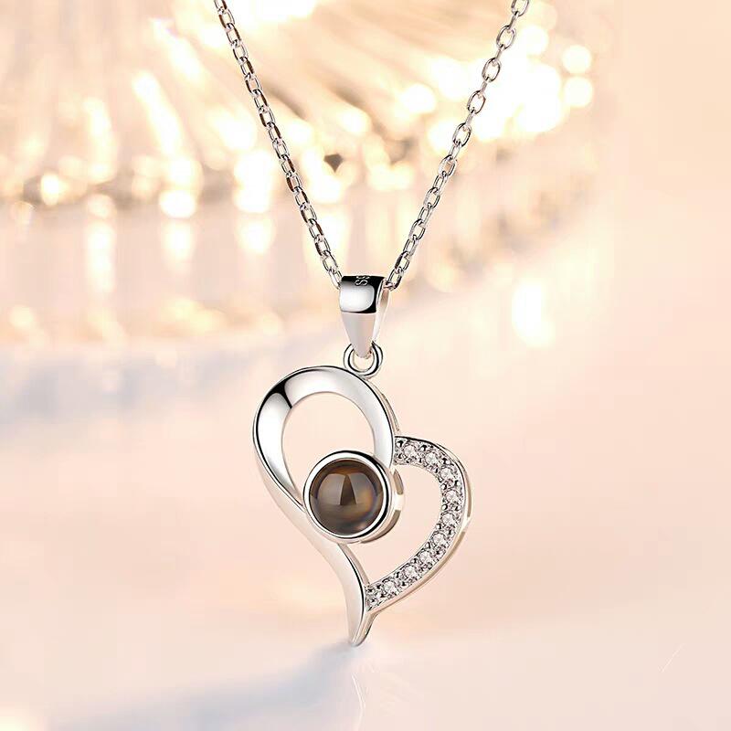 Simple Cutout Heart Collar Necklace, Chic Love Designed Neck Pendant, Stylish Daily Wear Ornament