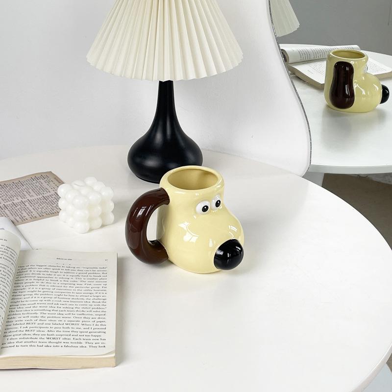 Super cute hand-painted master dog ceramic mug high value large capacity children's breakfast milk cup cartoon cup