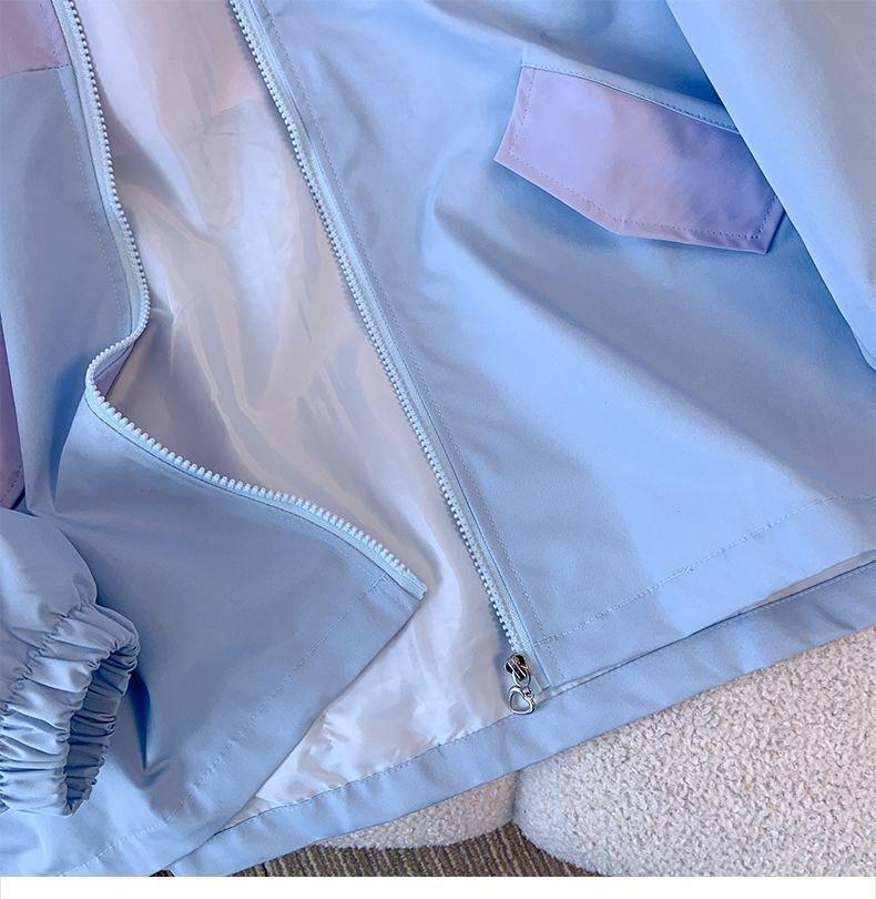 Women's Loose-Fit Hooded Windbreaker Jacket, Winter/Autumn 2025 - Perfect for Students and Sports.