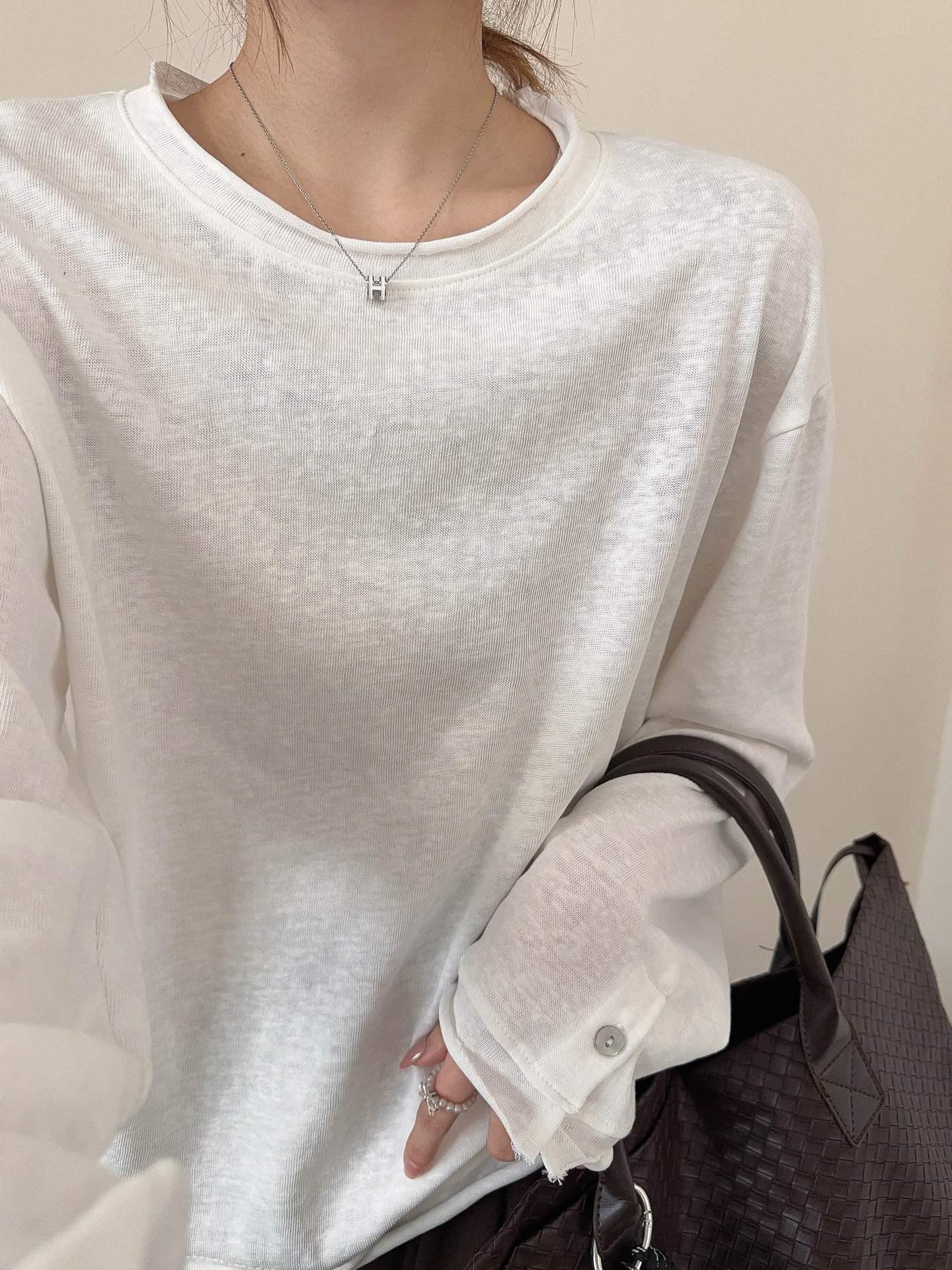 

Женская свободная футболка в корейском стиле с длинным рукавом и подвернутыми краями One Size белый