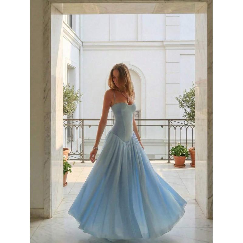 Europe, America 2026 summer new elegant romantic pleated casual vacation waist thin dress XS синий