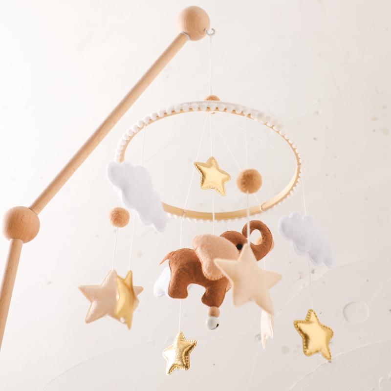 Baby Wooden Rattles Bed Bell Soft Felt Cartoon Elephant Cloudy Star Hanging Bed Bell Mobile Crib Montessori Education Toys