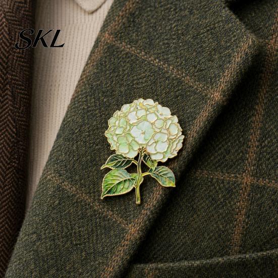 Hortensia Bloemen Broche Speld, Emaille Vorm Revers Gepolijste Randen Rugzak Olie Druppel Decoratief Speldje voor Jas Kragen Sjaals Canvas Tassen Legering