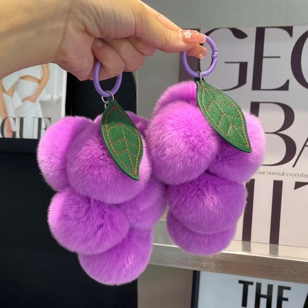 Lindo Llavero de Peluche de Uva Colgante para Bolso Accesorio de Colgante de Fruta Artificial Para Decoración de Mochila Bolso