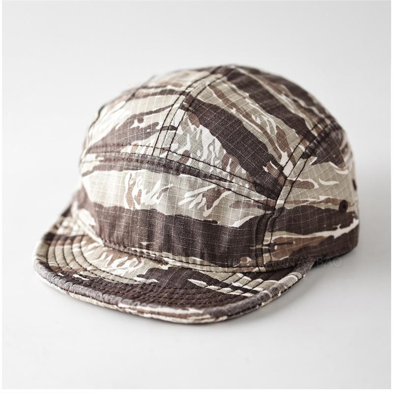 Fashion Hat American retro camouflage soft short brim baseball cap for men and women couples street trend cool and handsome fashion versatile cap