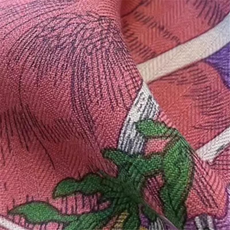 Hochwertiger doppelseitiger quadratischer Schal aus Maulbeerseide und Kaschmir, Herbst- und Winterschal, warmer Schal, Schal, Geschenk für Damen im chinesischen Stil