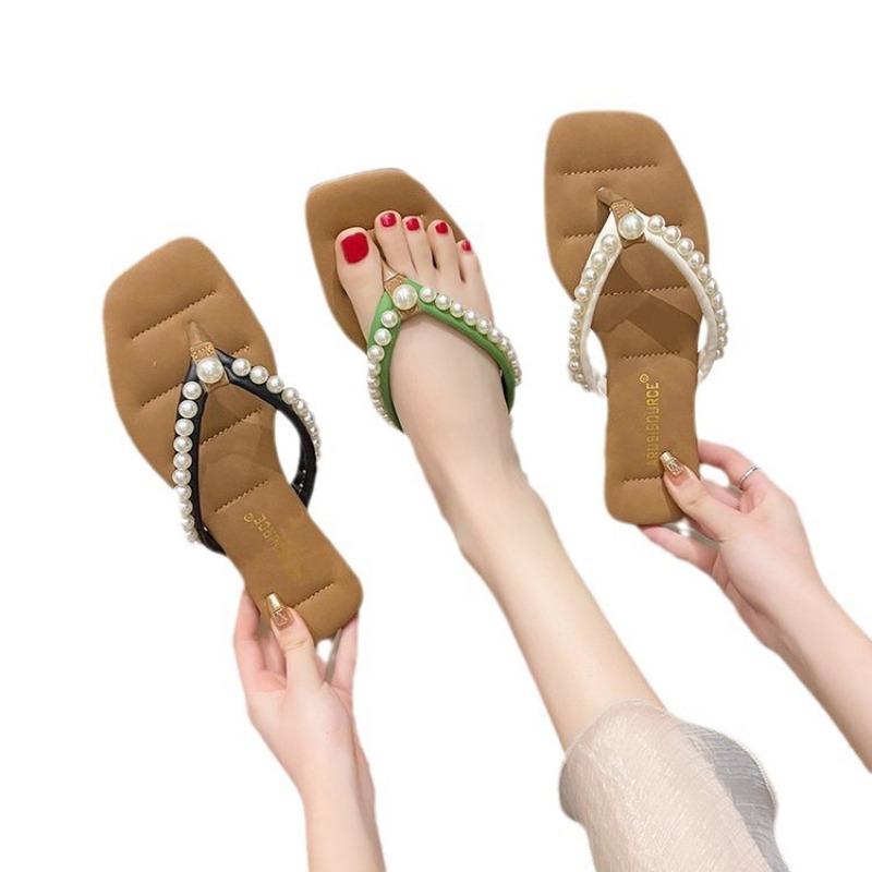 Flat-bottomed flip-flops women's summer new square head pinch foot fashion pearl beach cool slippers