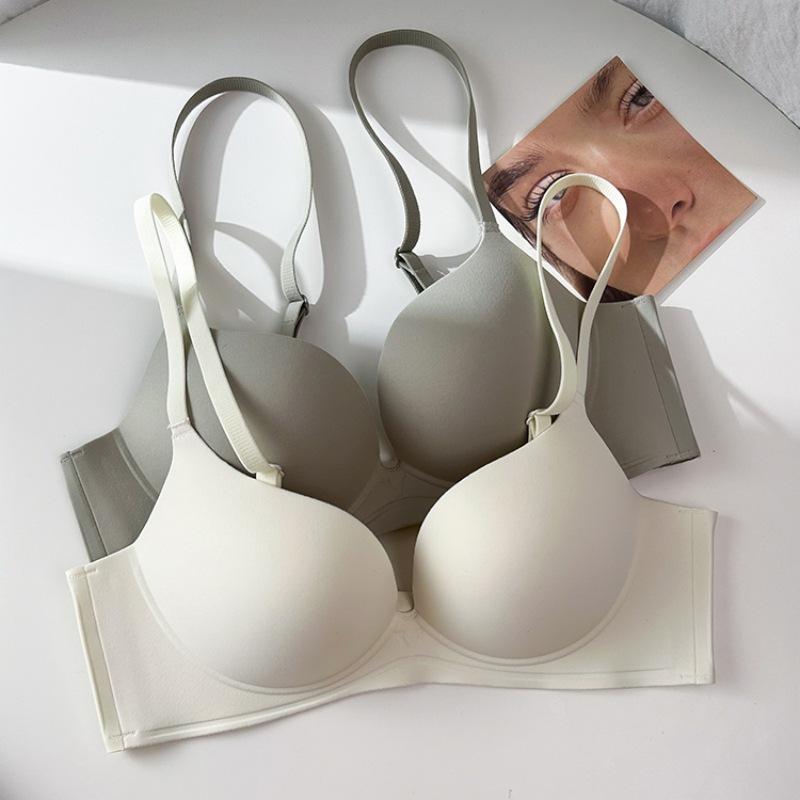 

Seamless Lift Bra for All Bust Types: Anti-Sag, Beautiful Back, Summer Comfort. L (Suggested 36/80AB)