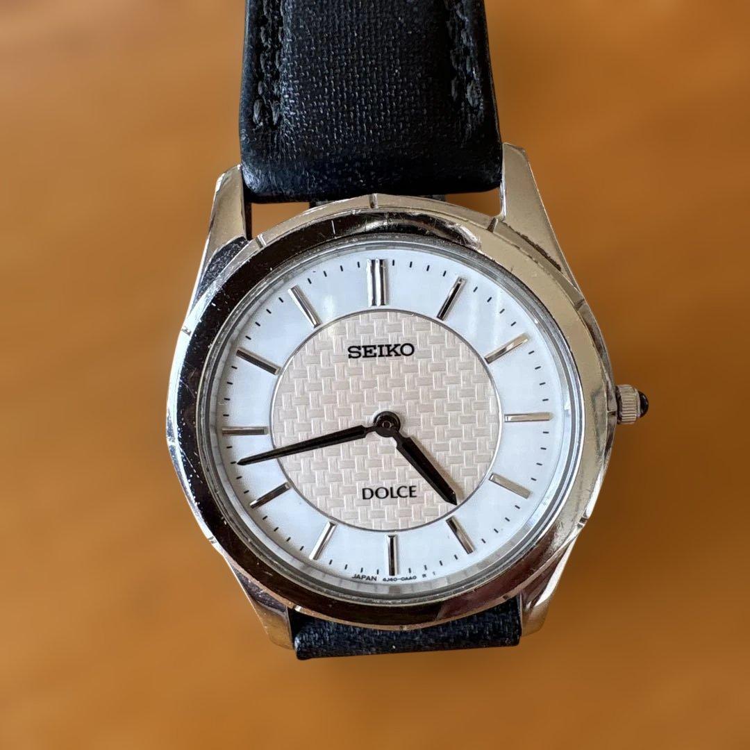 SEIKO DOLCE кварцевые часы белые