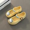 Cute cartoon Hello Kitty hole shoes women's summer 2025 new fashion wear comfortable versatile breathable sandals