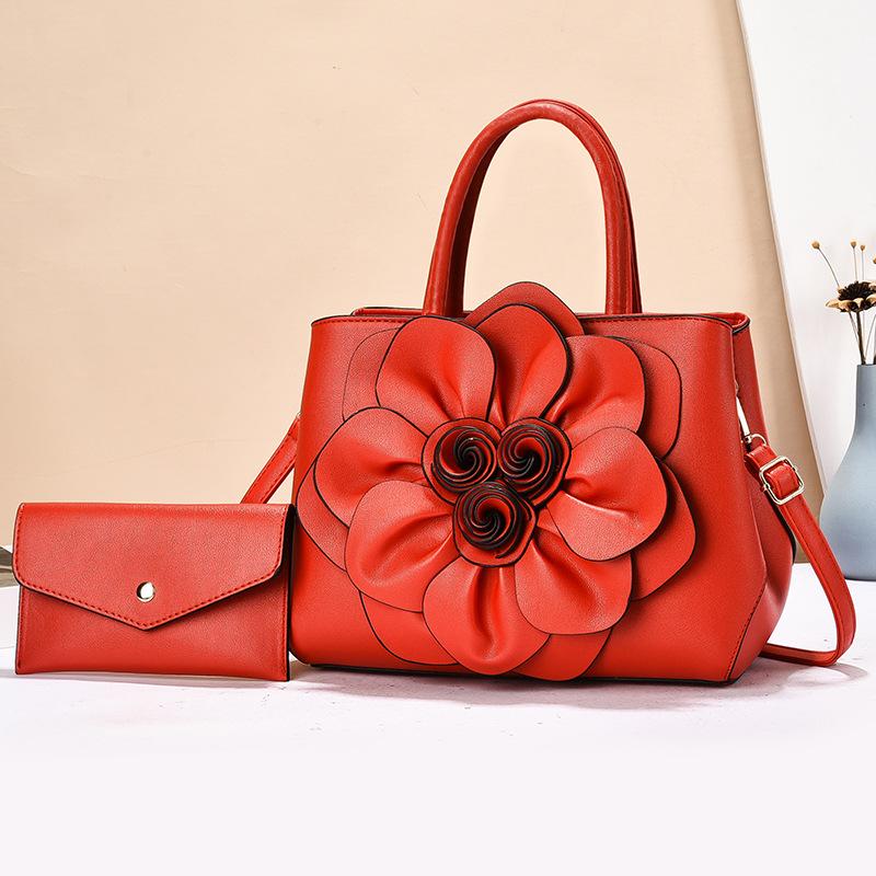 

Bag women s new foreign-style texture single shoulder child and mother bag large-capacity light luxury portable mother bag красный