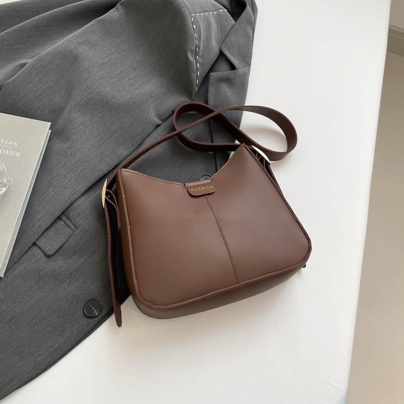 Casual Large-capacity Foreign Style 2054 New Trend Pendant Fashionable Solid Color Simple Crossbody Shoulder Bucket Bag