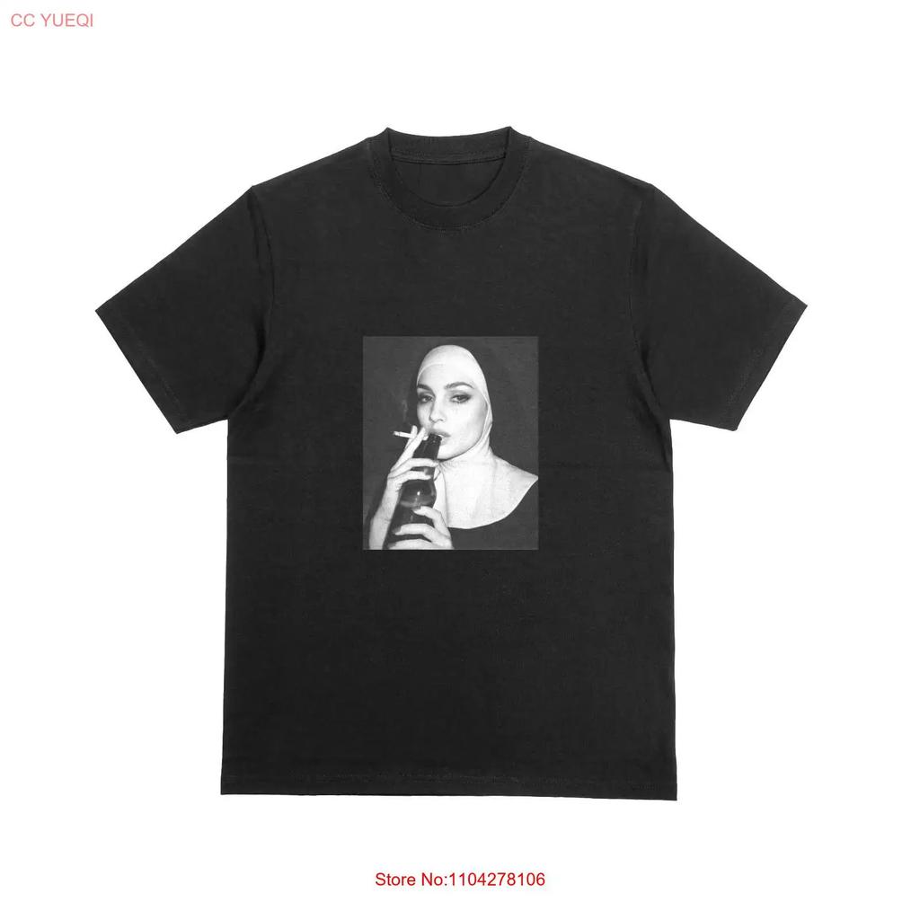 REBEL SMOKING NUN T-Shirt Lustig Neuheit Parodie Oberteil Christliche Kirche 195 vintage Gewaschen Designerkleidung Grafik Leicht