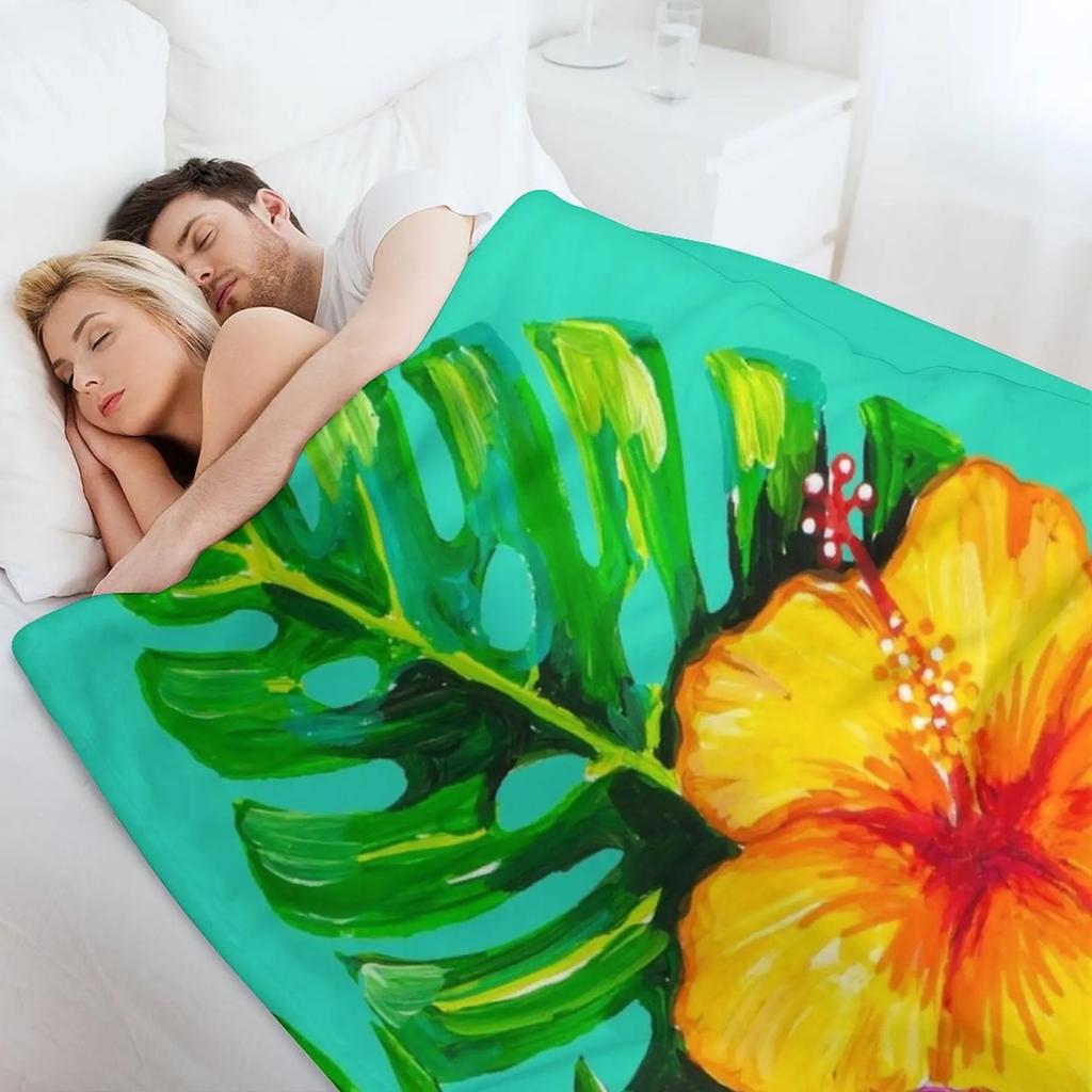 Natural Wonders - The Hibiscus Throw Blanket Decorative Soft Throw Blanket for Couch Sofa