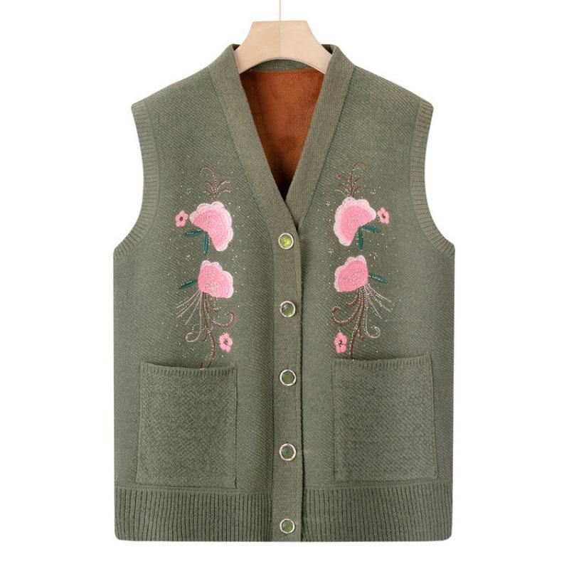 Middle-aged sweater vest female grandma vest mother autumn and winter velvet thickened vest old lady warm vest