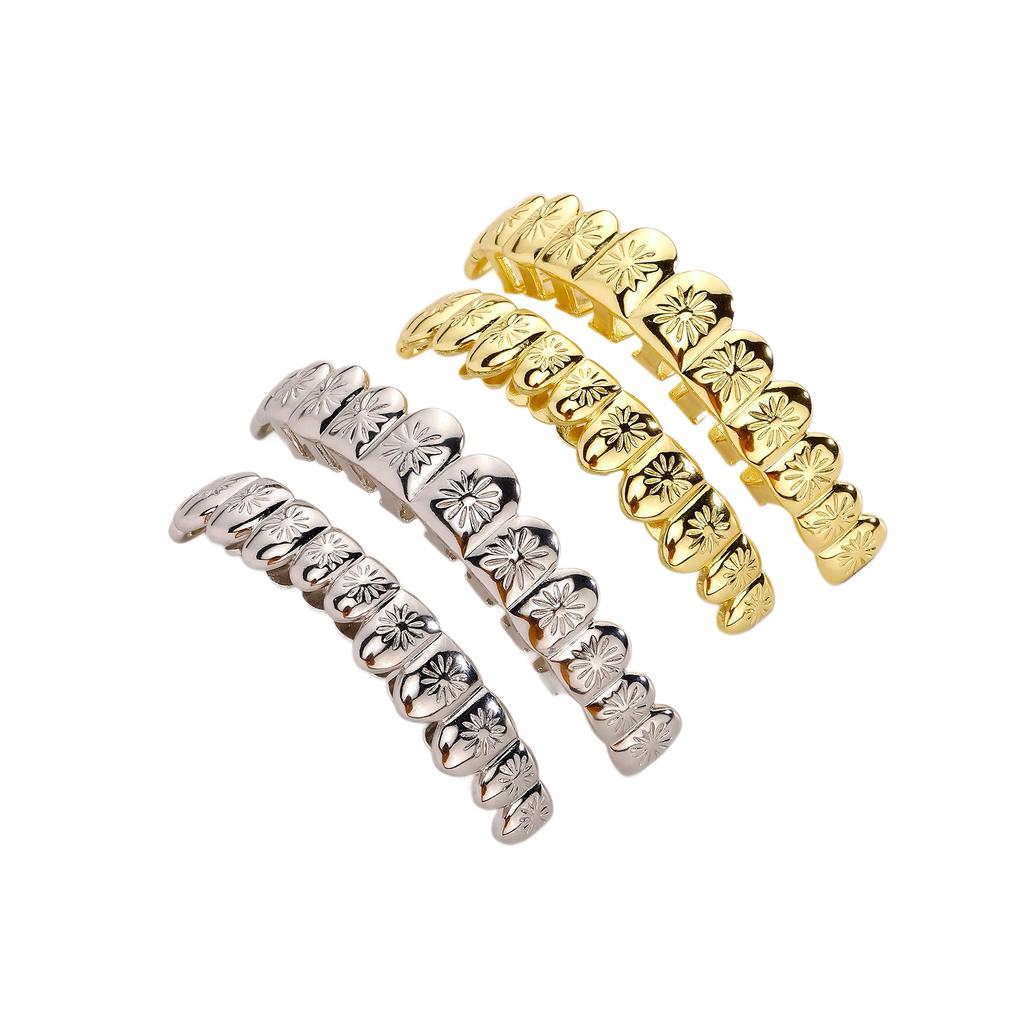 Factory Sales Hip-hop Rapper's Floral Silver Gold Color 12 Tooth Gold Grillz Teeth Braces