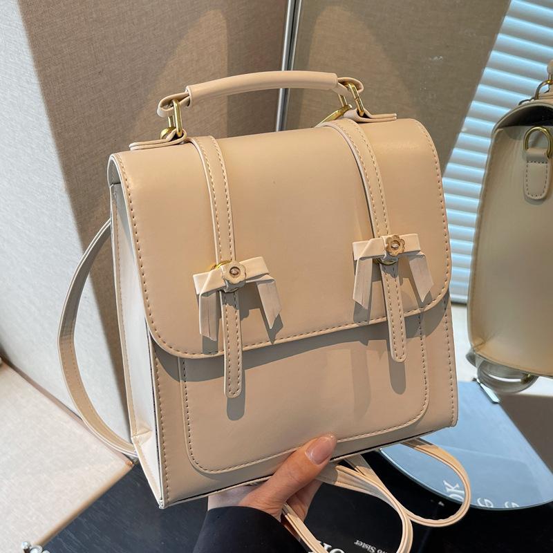 Versatile backpack bag women's 2025 new foreign style fashion small travel bag high sense niche retro messenger bag tide