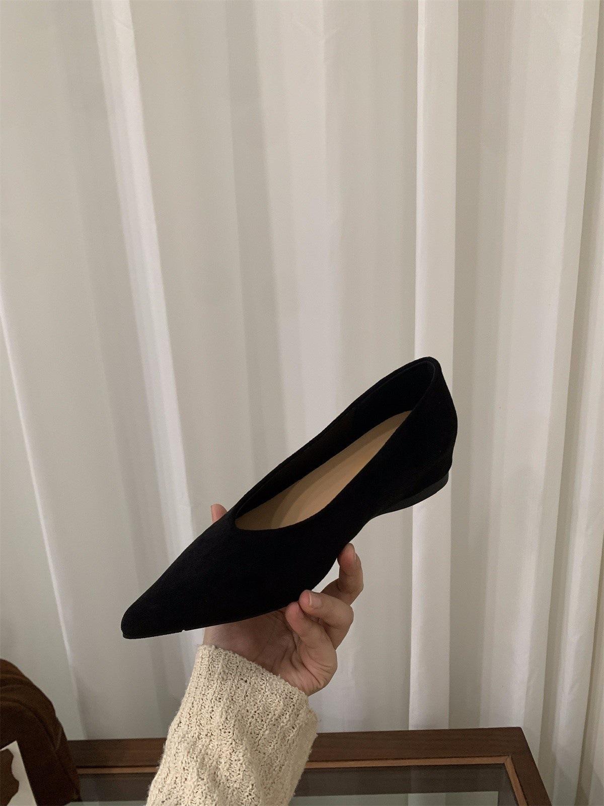 Pointed suede red single shoes women s shoes spring black commuter shoes 35