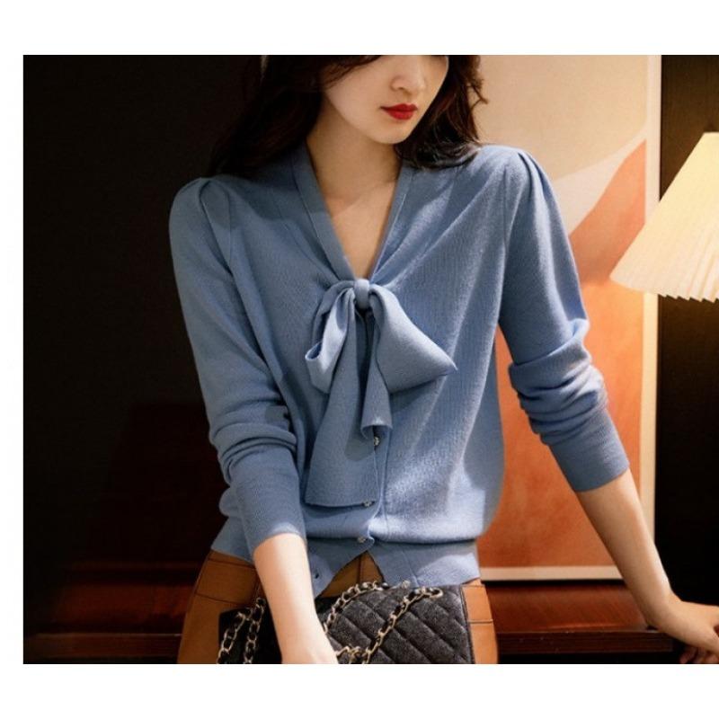 

Легкий роскошный элегантный свитер с длинным рукавом и воротником-бабочкой, вязаный кардиган для женщин, осенне-зимний высококачественный тонкий пуловер One Size синий