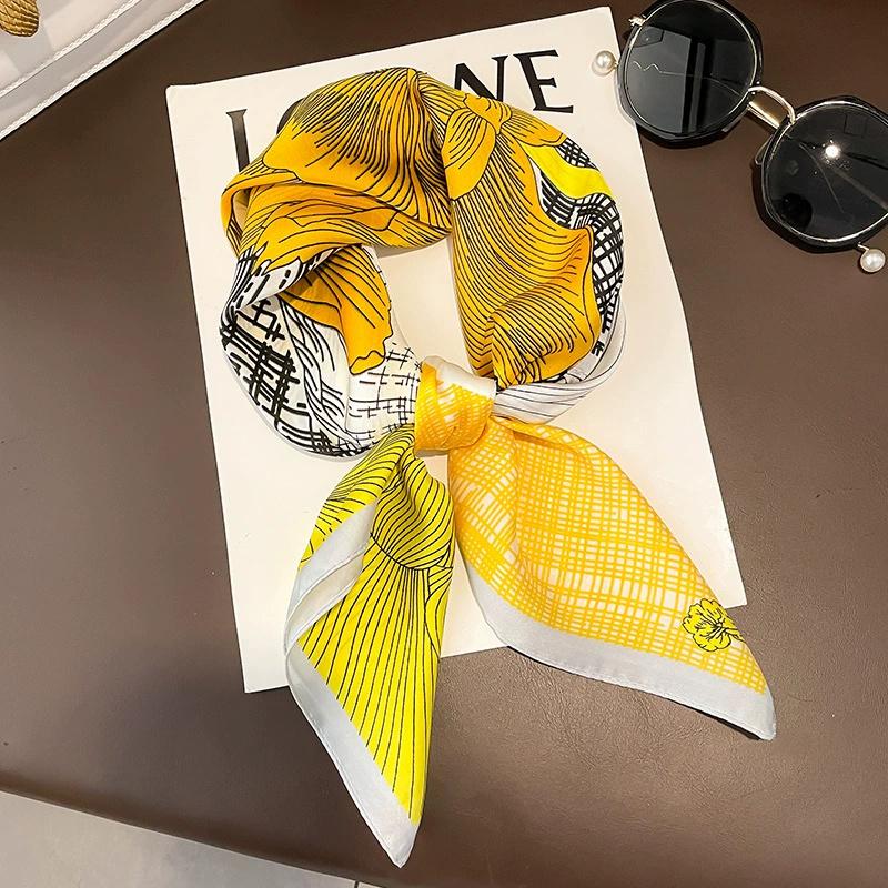 Luxury New Style Square Headscarf Women Sunscreen Beach Kerchief Popular The Four Seasons Scarves  Design 70X70CM Silk Hijab