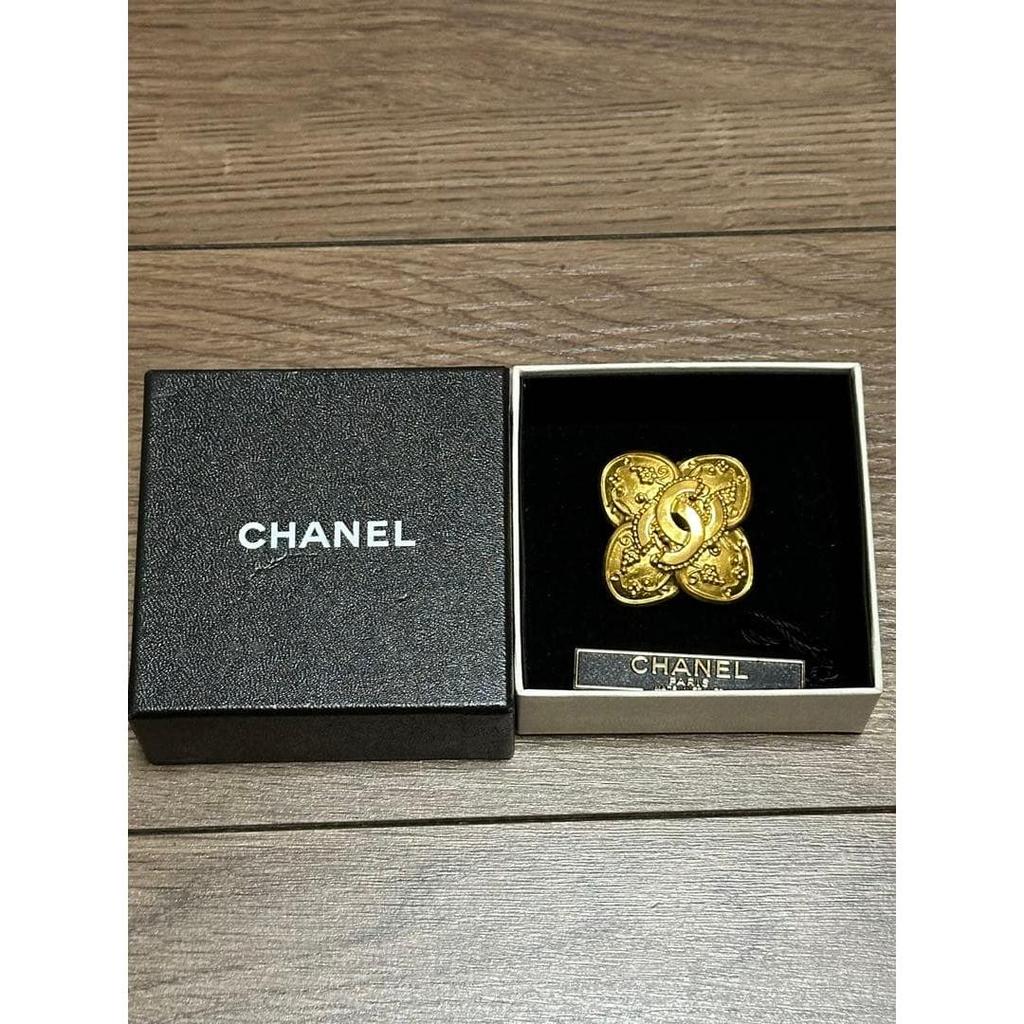 Used CHANEL Clover Brooch Rhombus