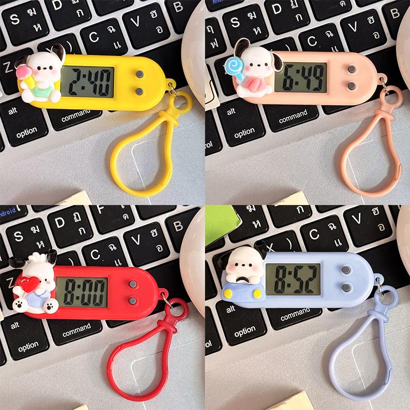Cartoon Pochacco Digitaluhr Mini Elektronische Uhr Tragbare Ovale Uhr Studenten Prüfungs Uhr Mit Schlüsselanhänger
