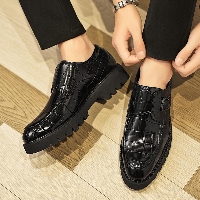 Fashion Men Outdoor Non-slip Walk Daily Commute Casual Shoe Hand-stitched Leather Business Shoes Men Thick Soled Slip-On Driving Loafers