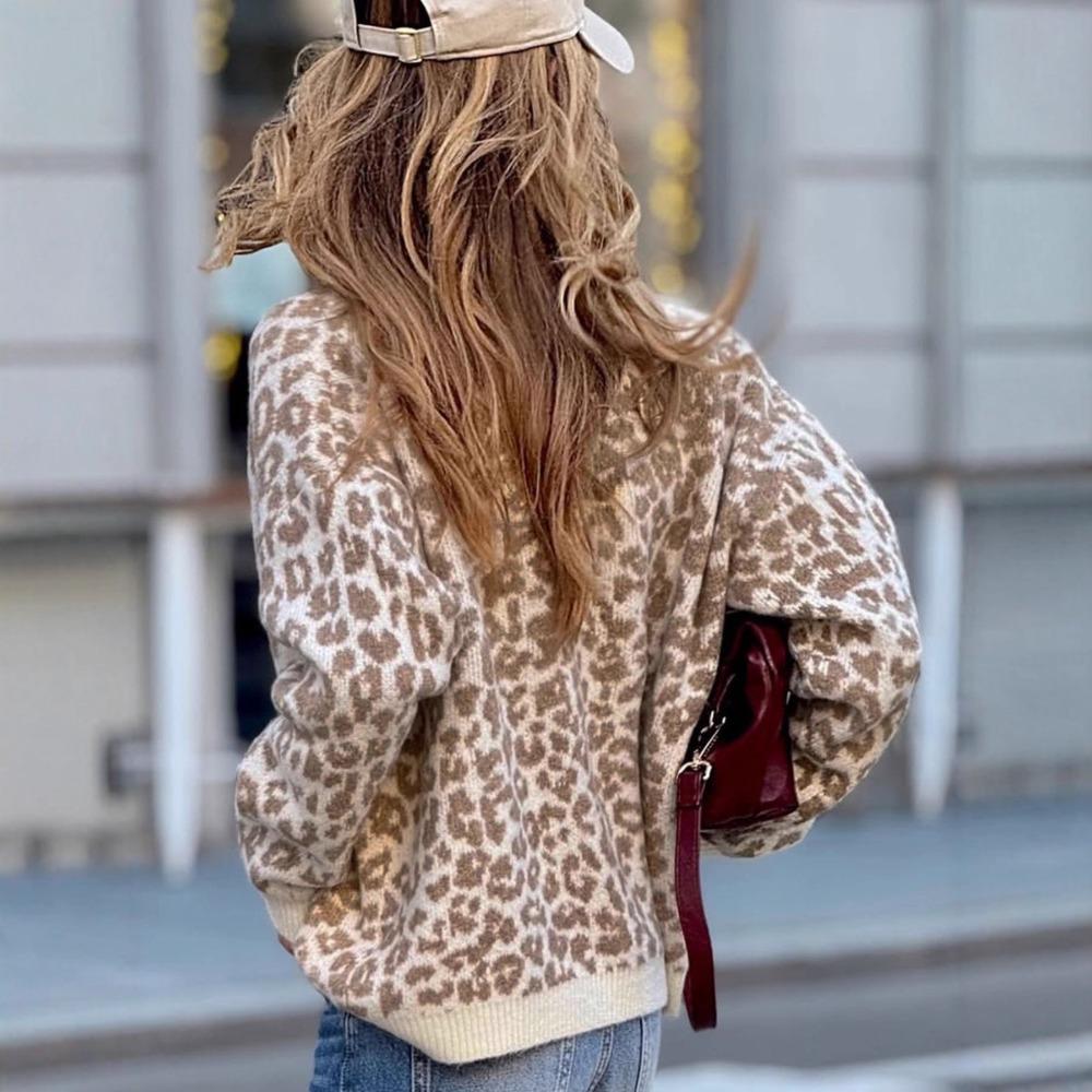 Women's Crew Neck Long Sleeve Leopard Print Loose Fit Commuter Knit Cardigan