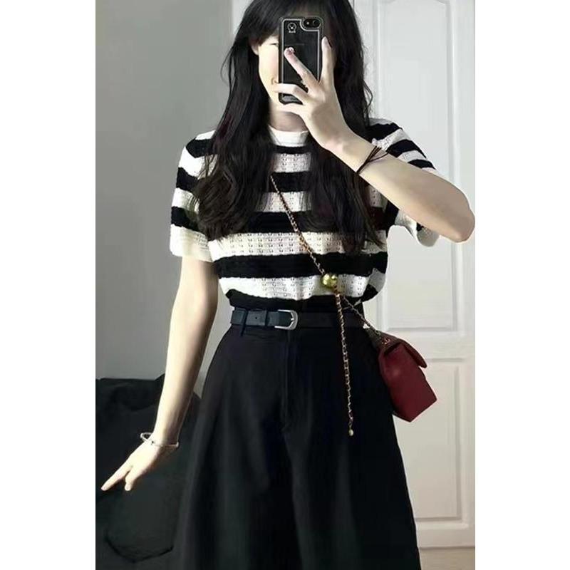 Fashion Knitted Short Sleeved Stripes Printed T-shirt Women's Sweater Summer Thin Elegant Loose Casual Simple Office Tops Ladies Hollow Out Shirts