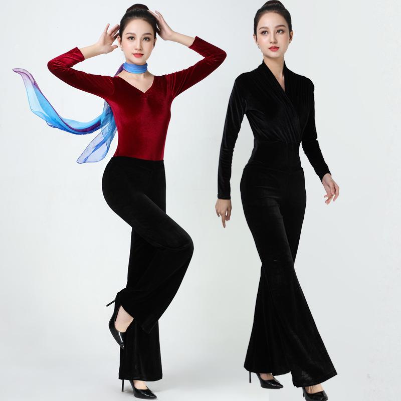 Women's Elegant Gold Velvet Slimming Practice Set for Autumn/Winter
