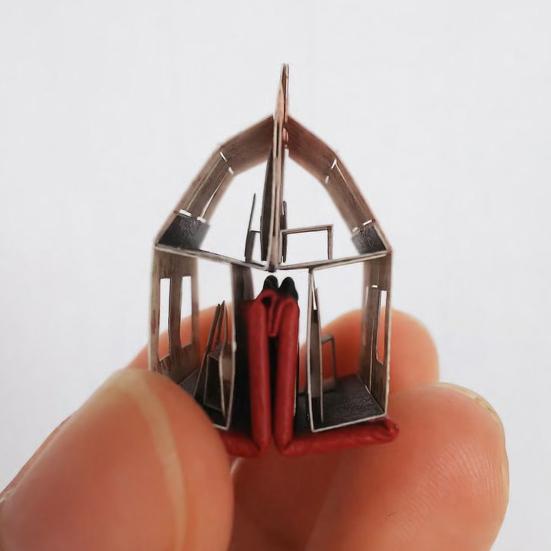 1:12 Ölçekli Minik Kitap Evi Katlanabilir Minyatür Süs İçinde Gizli Diorama ile El Yapımı Gerçekçi Mini Kitap Dekoru Bebek Evleri Kitaplık Dekorasyonu için