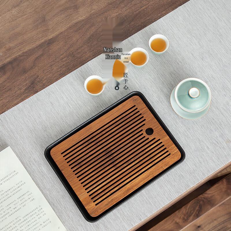 Ceramic and Bamboo Dry Bubble Kung Fu Tea Tray