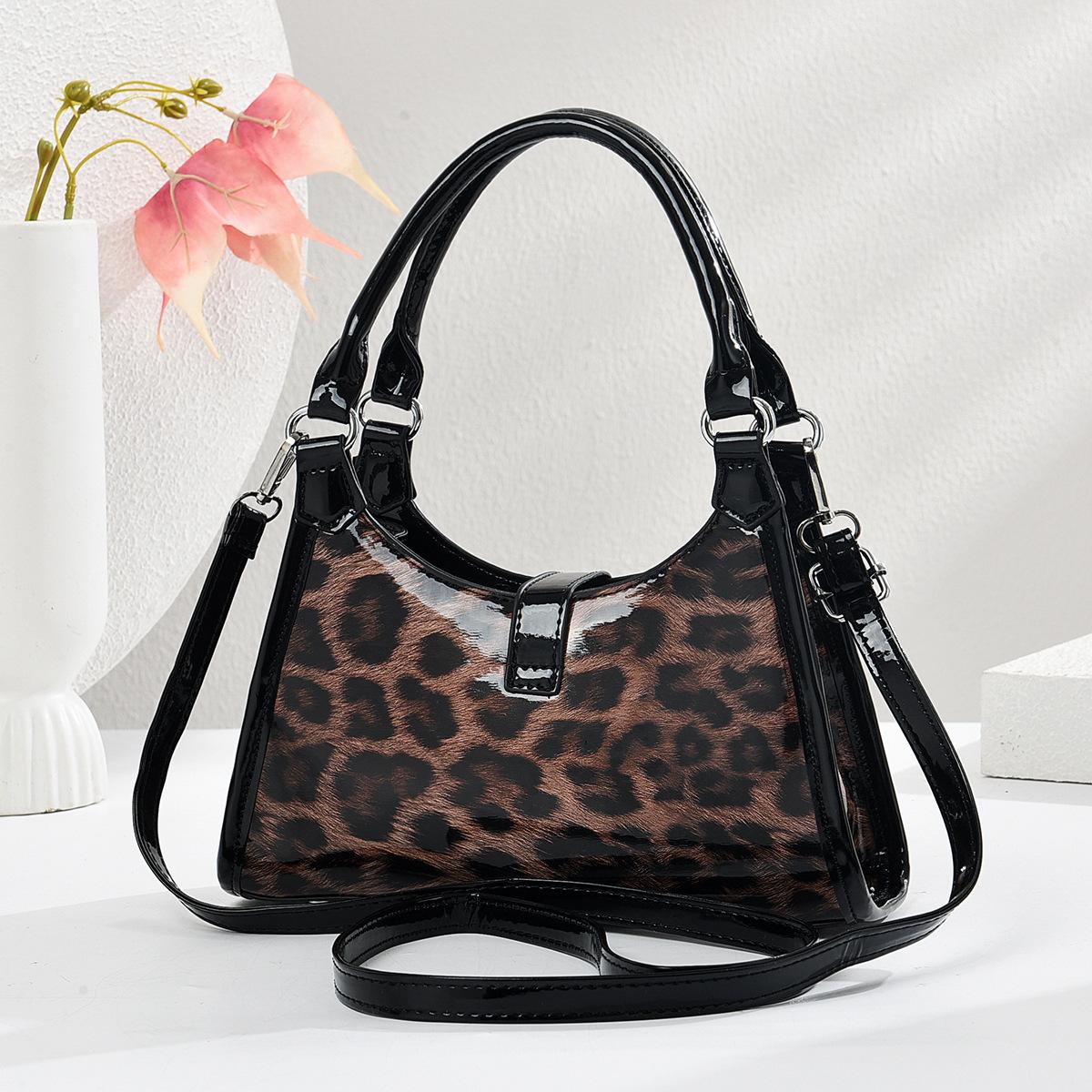 

Новая сумка-полумесяц с леопардовым принтом, стильная сумка на плечо, модная, большая вместимость, универсальная, для пожилых людей, сумка через плечо .