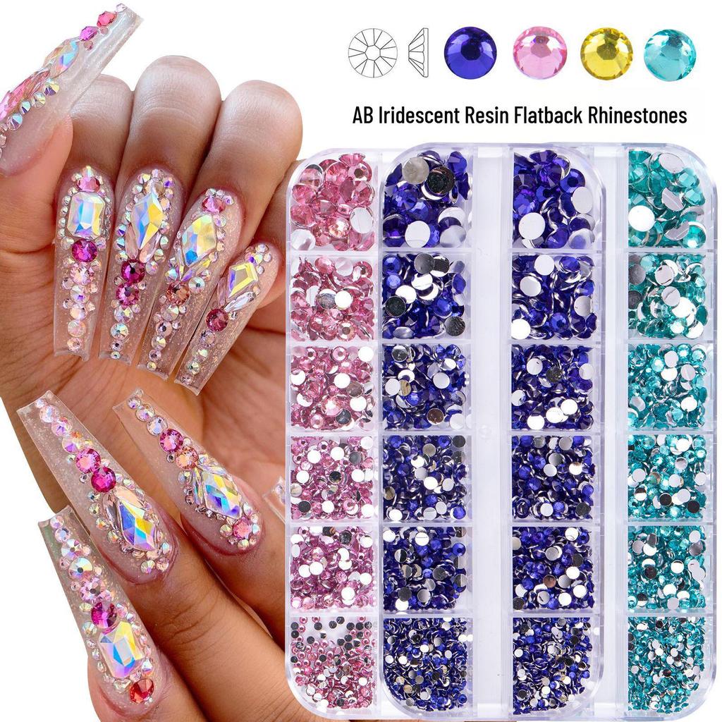 12-Fächer-Box mit gemischten Acrylharz-Strasssteinen mit flachem Boden für DIY Bären-Nagelkunst