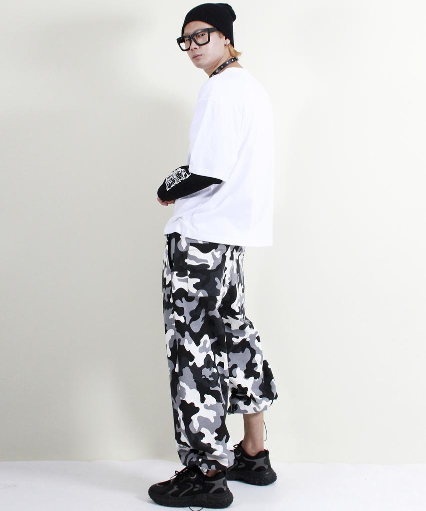 Deumakeu Camo Wide One-Pleat Sweatpants Black