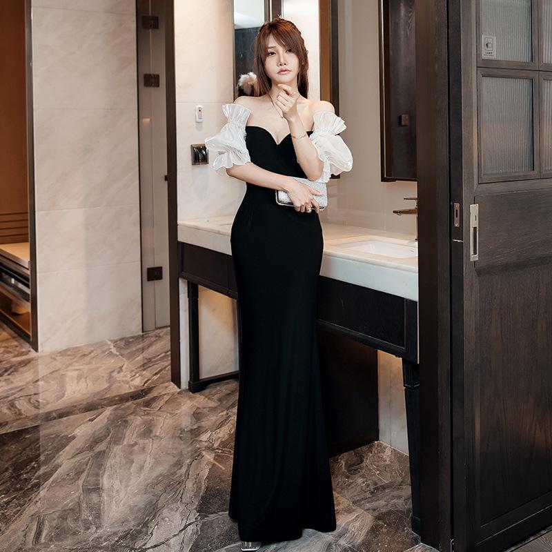 Glamorous Black Evening Gown for Women - Slimming & Elegant Party Dress