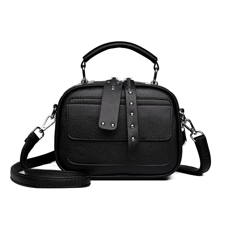 Stylish and simple portable messenger small square bag