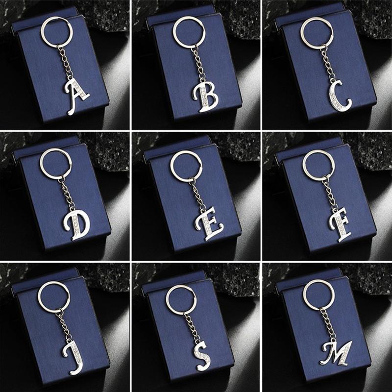 Porte-clés Mode Alphabet A-Z Charms Lettre Tendance Créatif Porte-clés 26 Initiales Pendentif Accessoires de Décoration de Sac à Dos Cadeau
