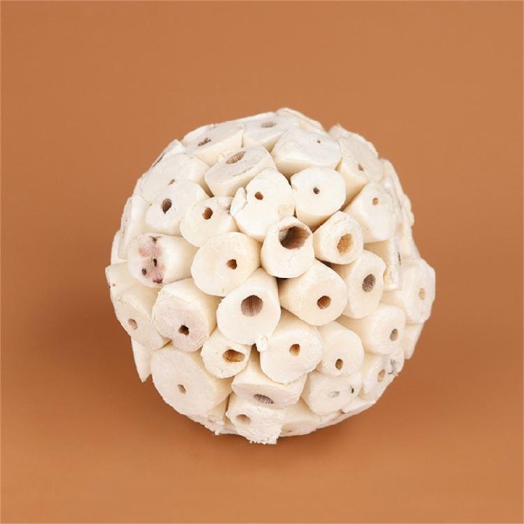 Parrots Natural Grass Balls Toy Cage Hanging Balls Lovebirds Tearing Biting Toy