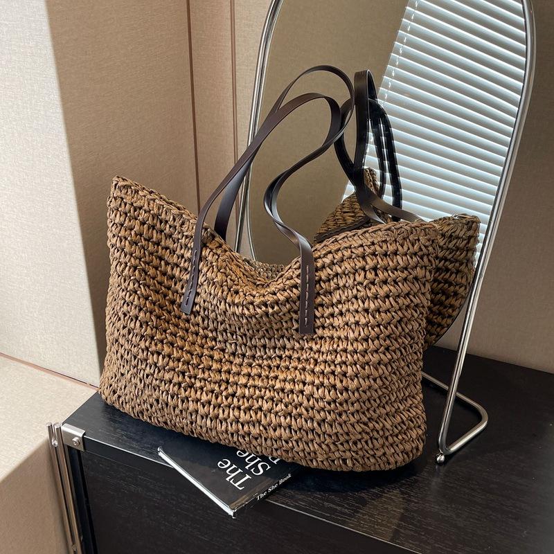 Premium Texture Woven Bag Women's 2025 New Straw Woven Large-capacity Versatile Shoulder Bag Fashionable Commuter Tote Bag