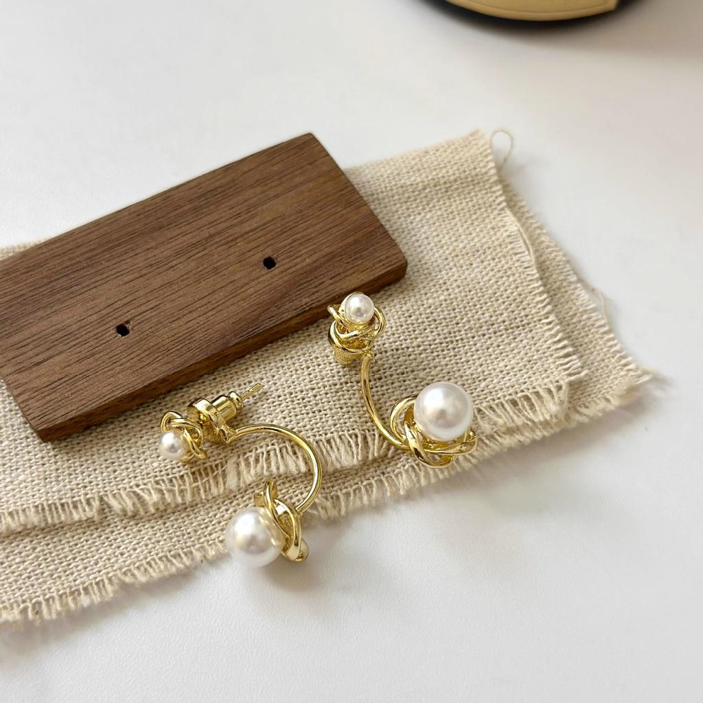 A Two-wear~ Rear-hanging Pearl Flower Earrings Live Broadcast Explosion Light Luxury Exquisite Fashion Stud Earrings Tide