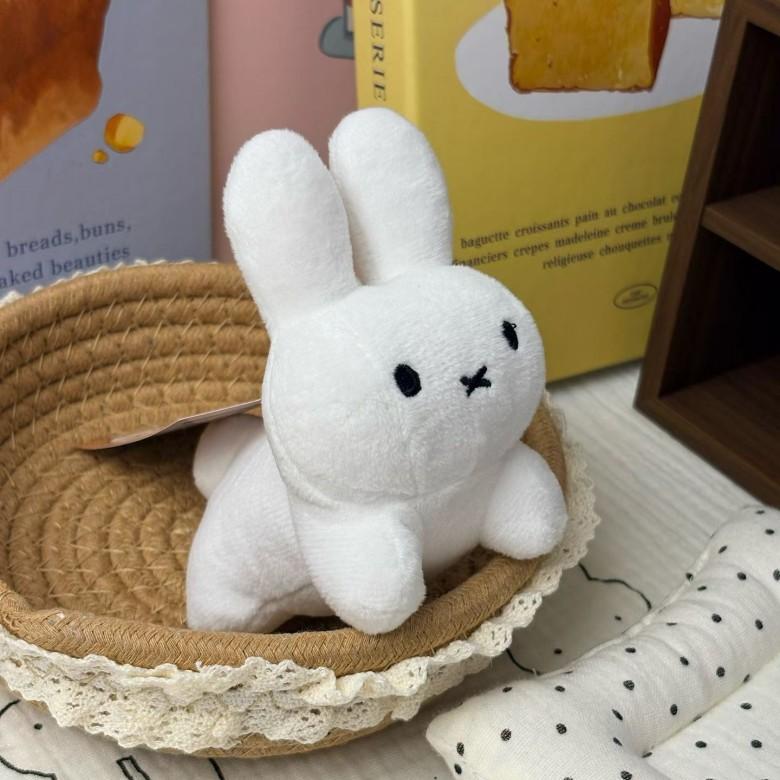 Kawaii Miffy Cute Ornament Doll Rabbit Doll Gift Backpack Hanging Decoration Gift Toy for Girl