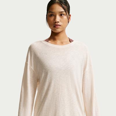 Nike T Shirts Women s Light Oat Crew Neck Moderate S