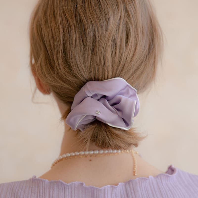 Jean Paul Clarisse Pale Piping Scrunchie JP-22-045S