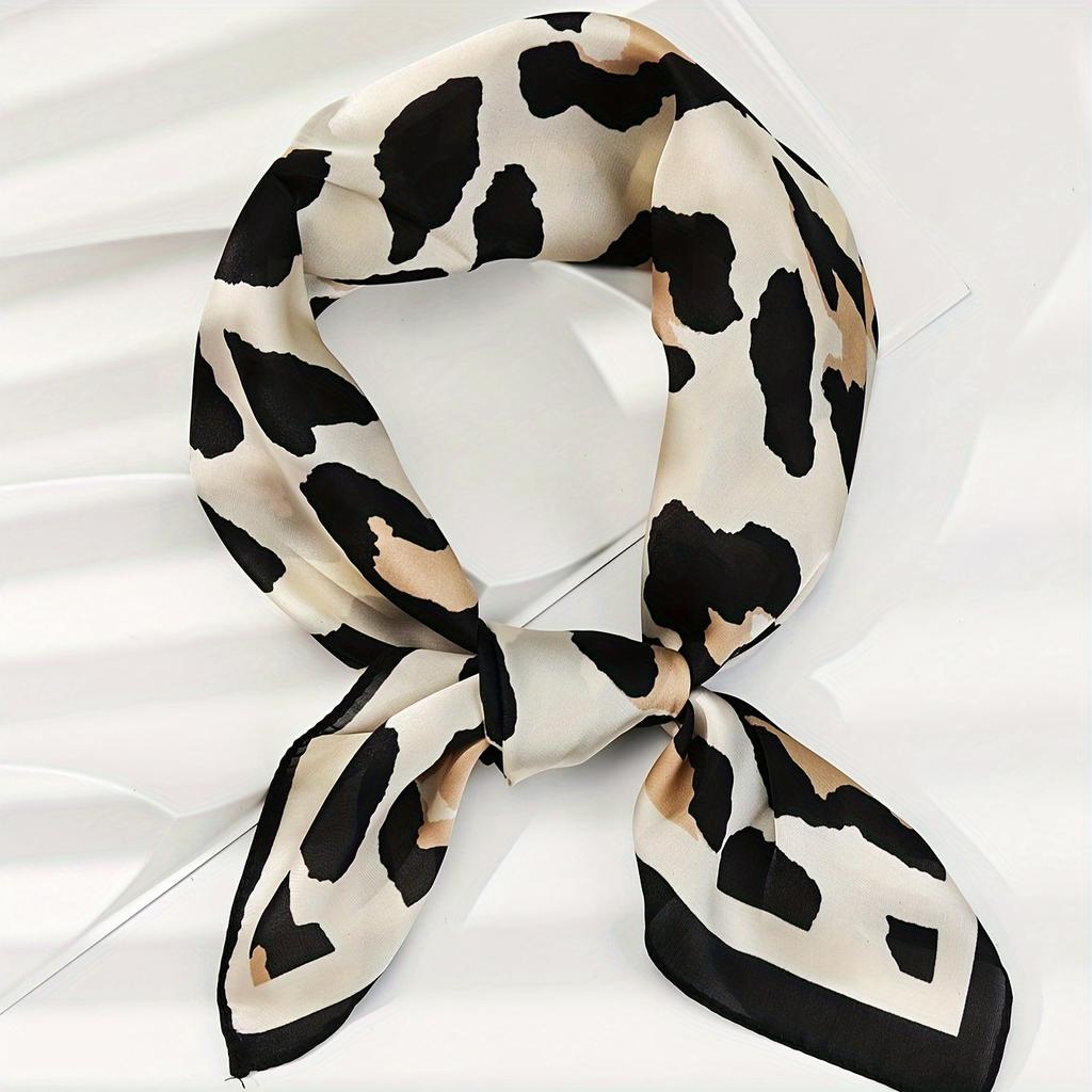 Klassischer Damen Schal mit Leopardenmuster Modisches Bandana Dünn Atmungsaktiv Sonnenschal Eleganter Stil Winddicht Kopftuch Quadratische Schals