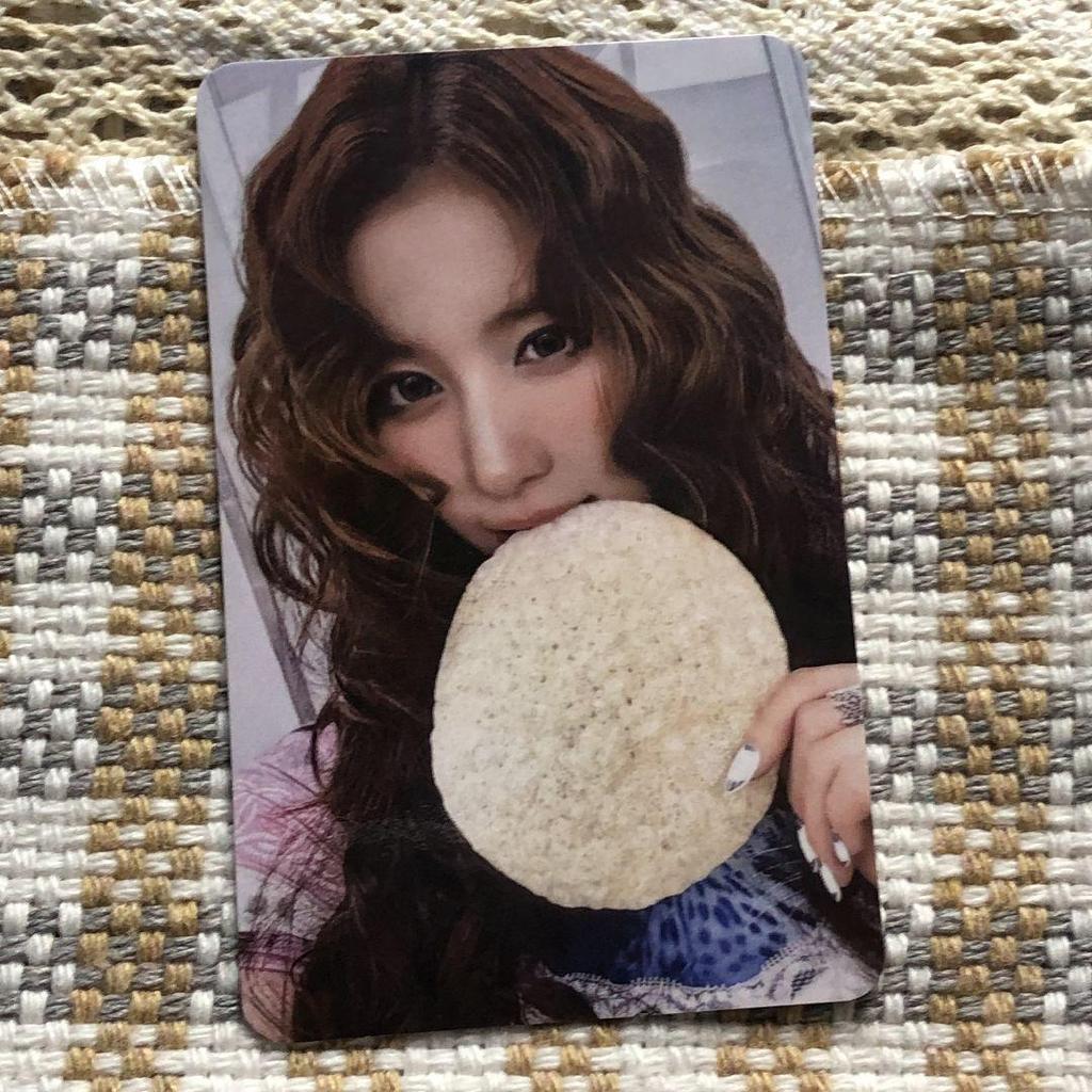 [USED] Twice Sana THIS IS FOR Bonus Pre-Recorded Limited Trading Card