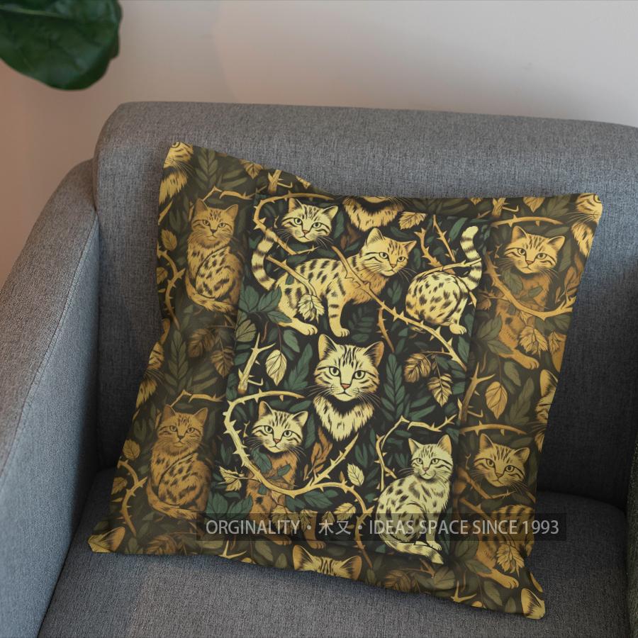 2D Golden Cats And Thistle Pattern Pillow Cover Pattern Cushion Cover Suitable For Sofa Bedroom Car Pillow Cover